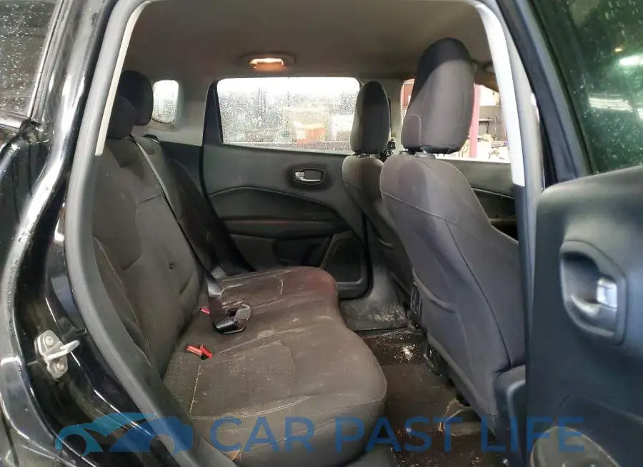 3C4NJDAB1JT177624# 11