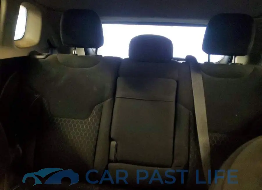 3C4NJDAB1JT177624# 10