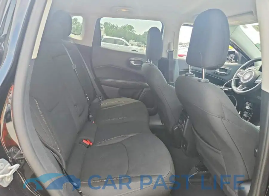 3C4NJDAB5MT572023# 11
