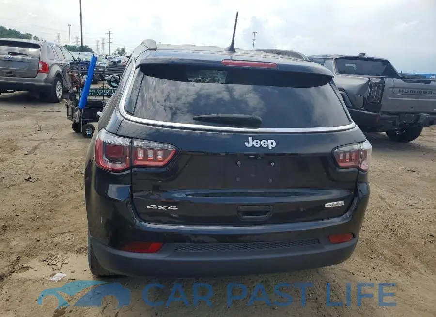 3C4NJDBB1JT262588# 6