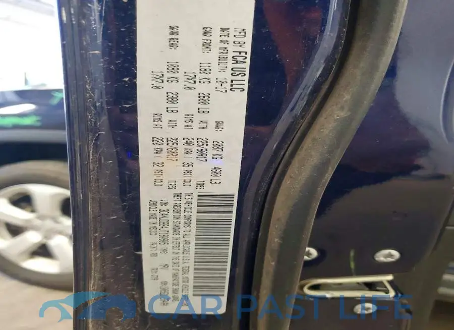 3C4NJDBB4JT180905# 13