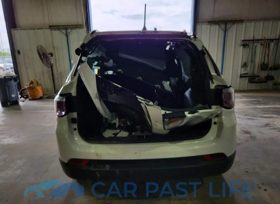3C4NJDBN8PT561725# 6