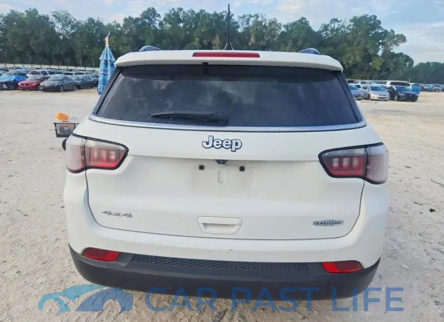 3C4NJDBNXPT516883# 6