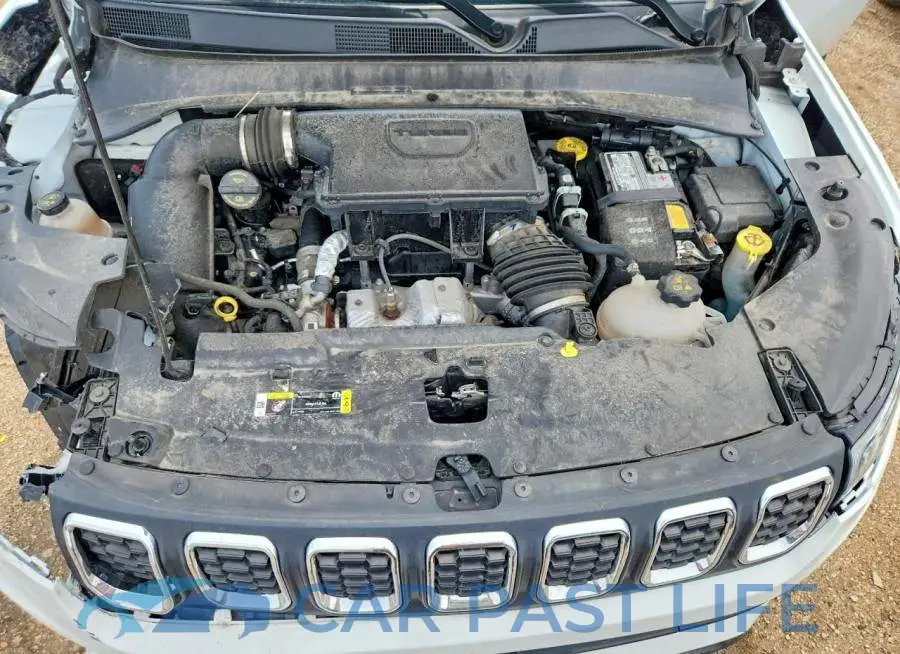3C4NJDBNXRT127180# 11