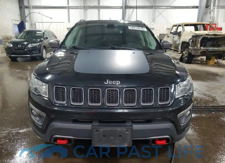 3C4NJDDB6JT262731# 5