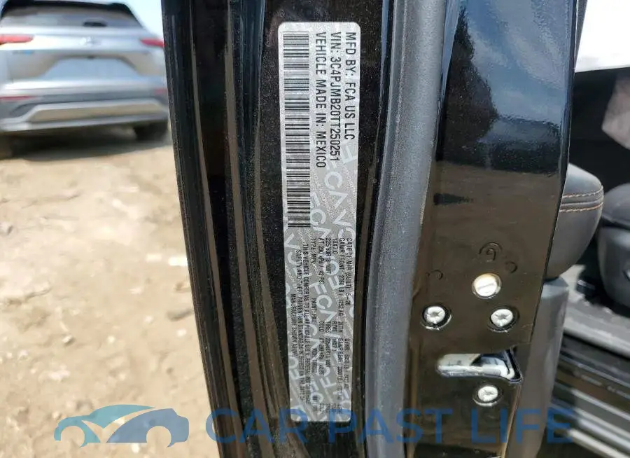3C4PJMB20TT250251# 13