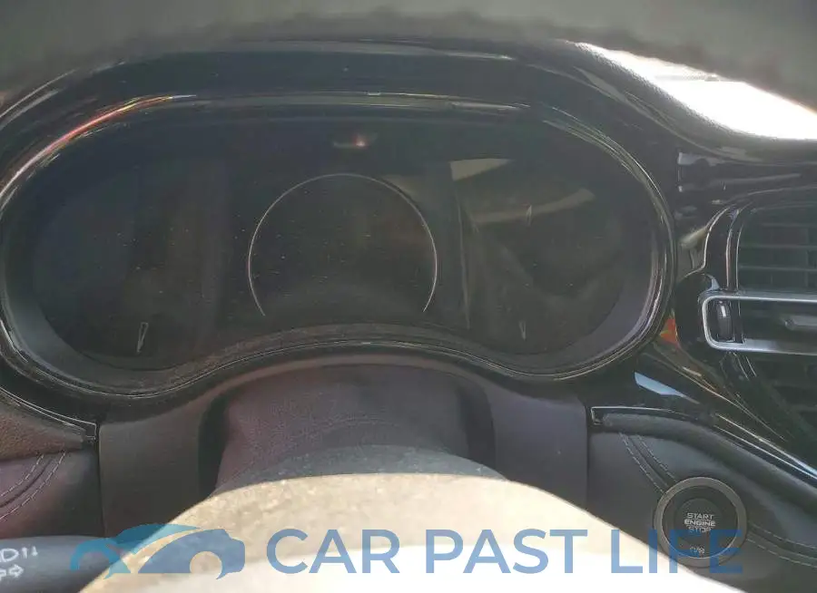 1C4RDJAG8NC185627# 9