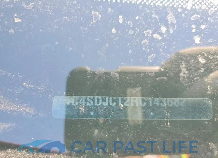 1C4SDJCT2RC143682# 13
