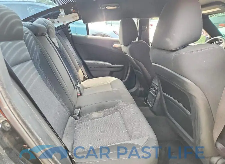 2C3CDXCT5HH581216# 10