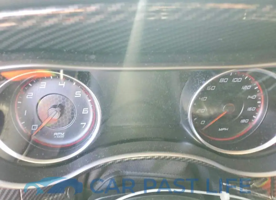 2C3CDXGJ9LH174985# 9