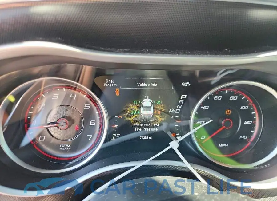 2C3CDXHG1HH551836# 9