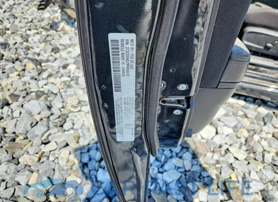 2C3CDXHG2MH656072# 12