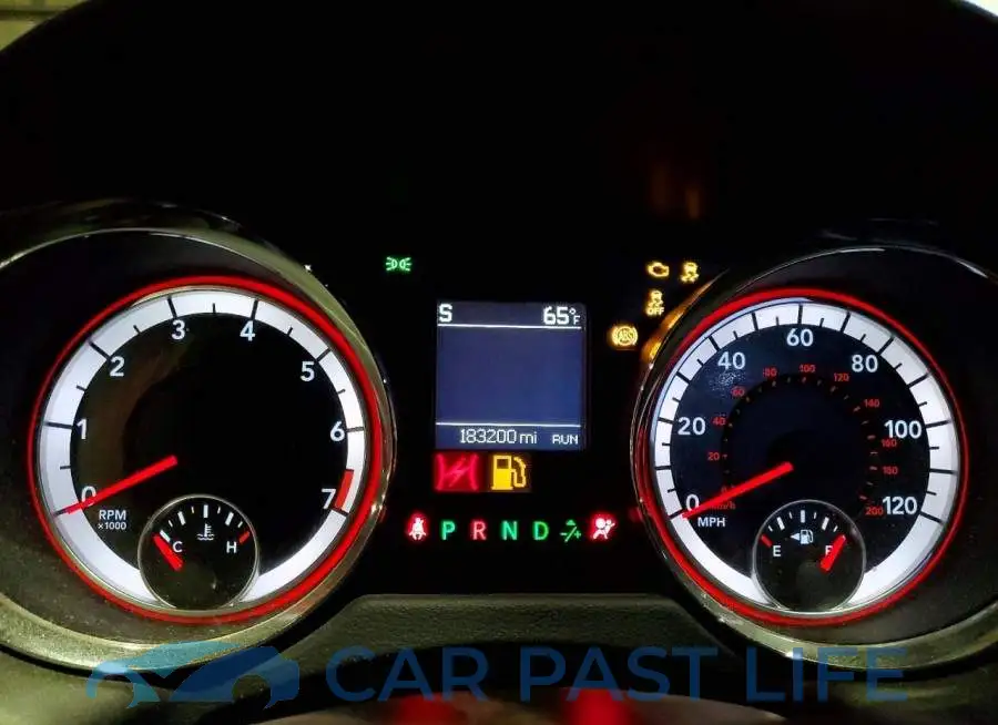 2C4RDGEG6JR146937# 9