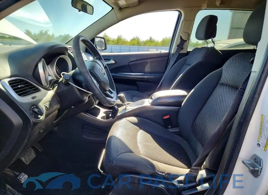 3C4PDCAB0HT700829# 7
