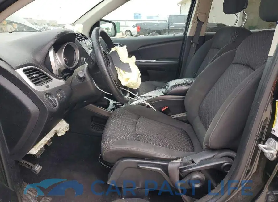 3C4PDCAB1JT275160# 7
