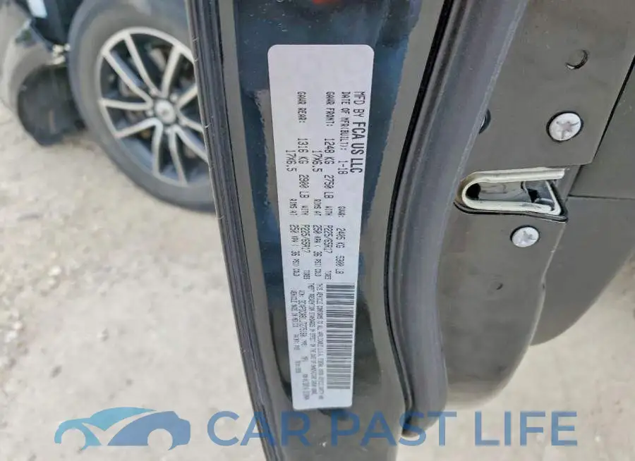 3C4PDCAB1JT275160# 13