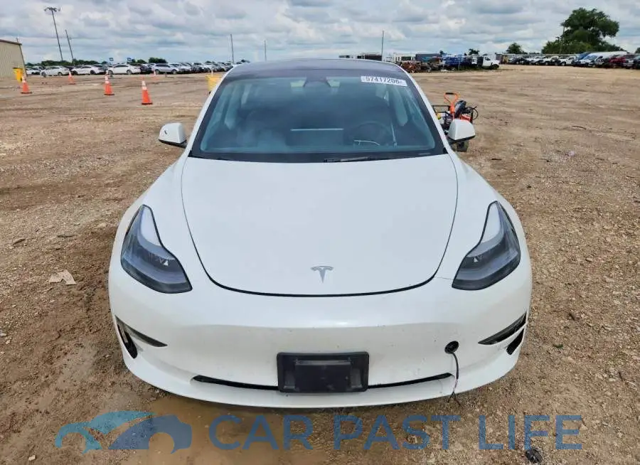5YJ3E1EB1NF196263# 5