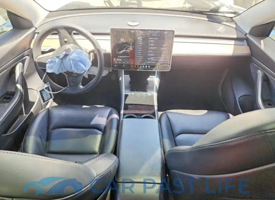 5YJ3E1EB2LF650713# 8