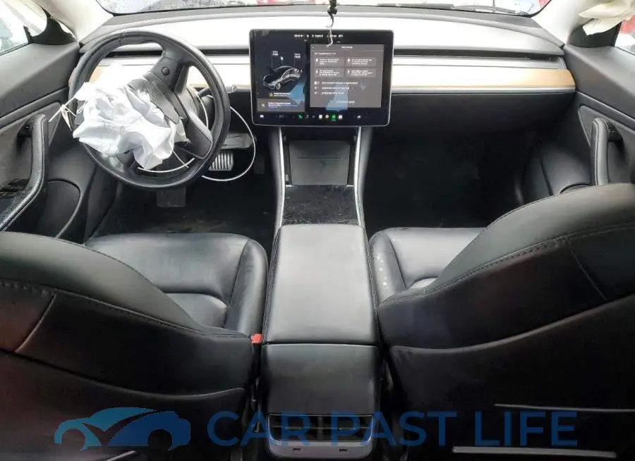 5YJ3E1EB7JF185746# 8