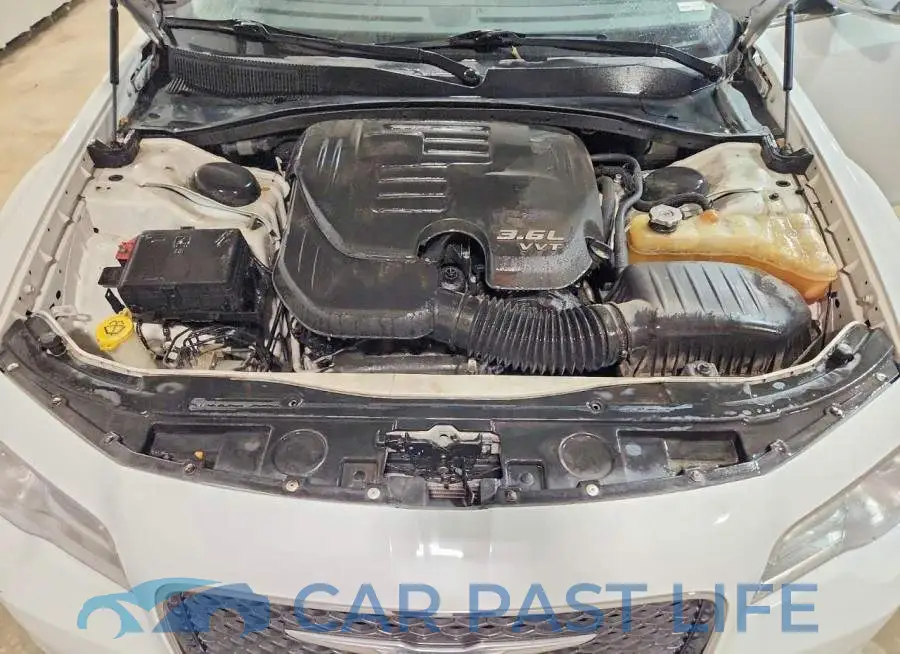 2C3CCAEG5HH586819# 11
