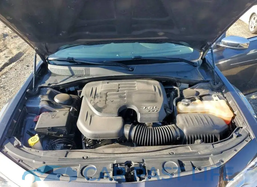 2C3CCAEGXKH689645# 11