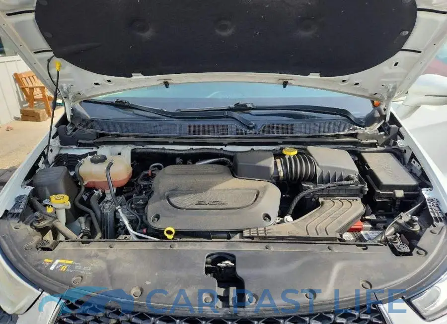 2C4RC1BG1NR169035# 12