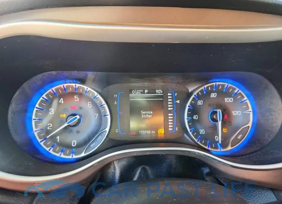 2C4RC1CG5NR159316# 9