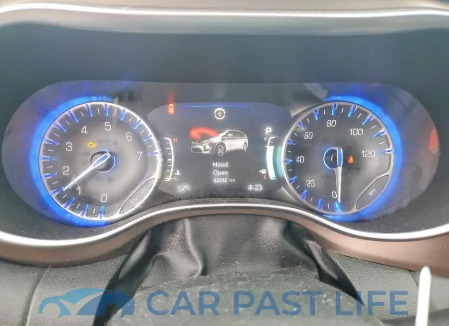 2C4RC1EG4HR657430# 9