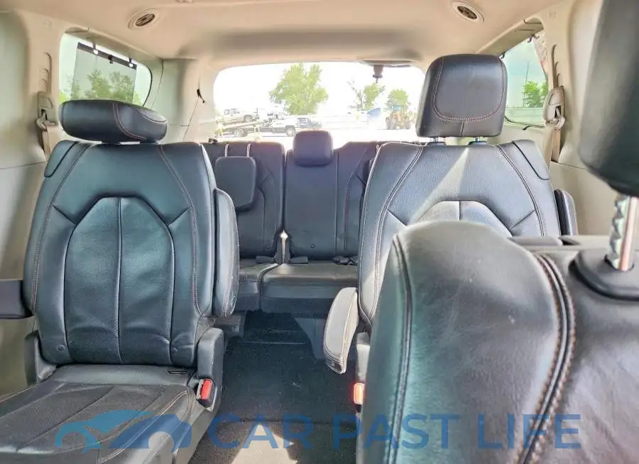 2C4RC1EG6JR247900# 10