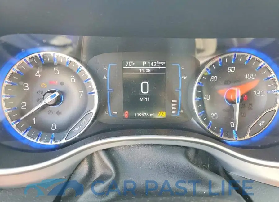 2C4RC1FG4LR183082# 8