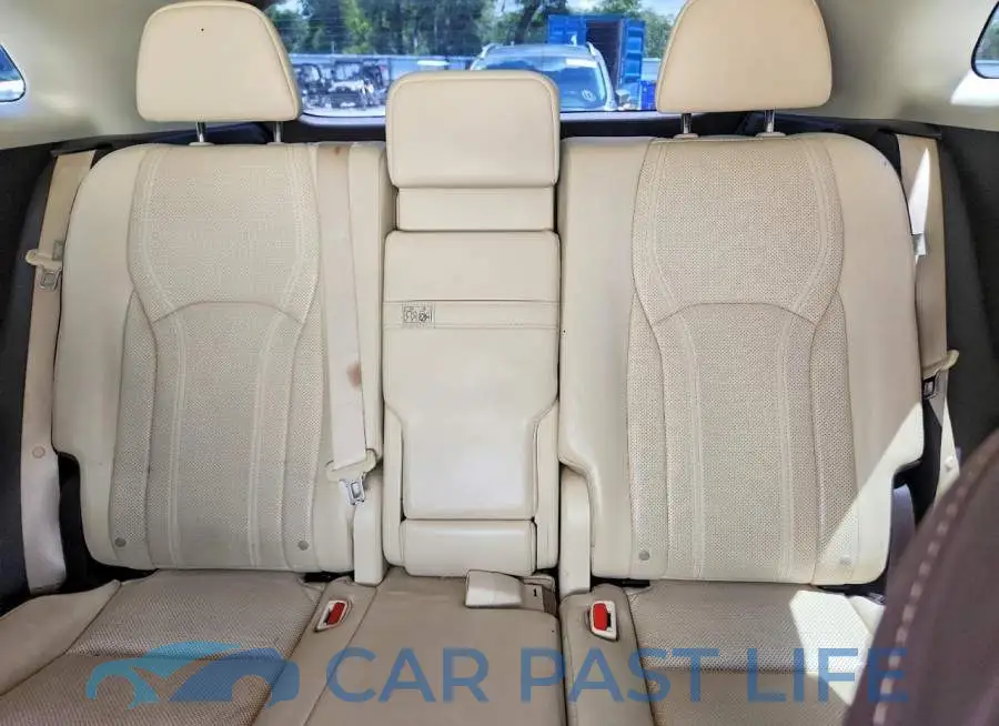 2T2ZZMCA6HC053503# 10