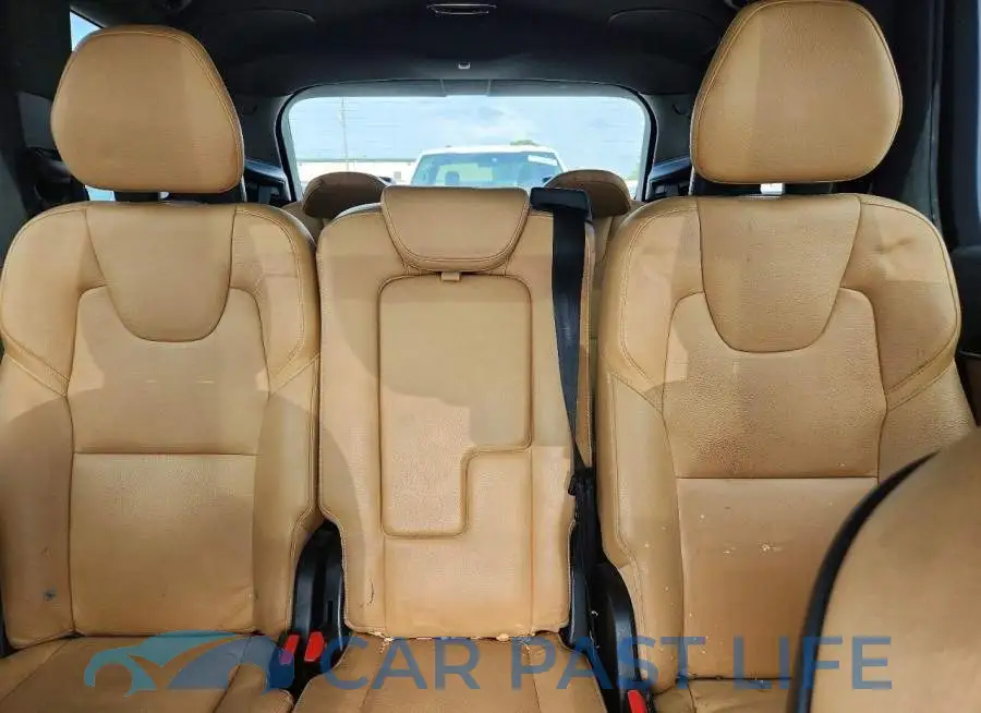 YV4A22PK0J1191106# 10