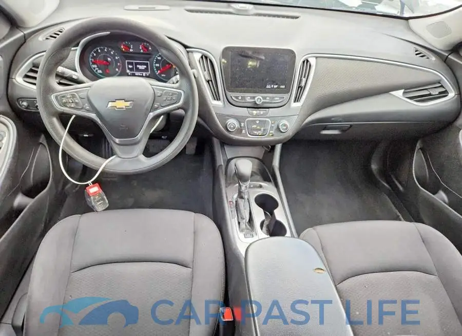 1G1ZB5ST9PF167446# 8