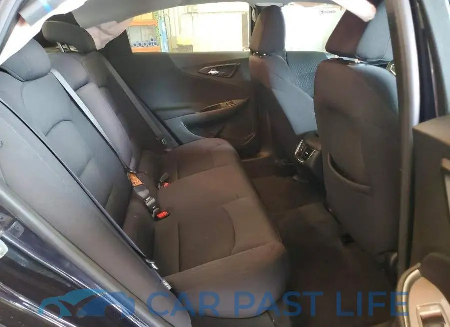 1G1ZD5ST1PF237645# 10