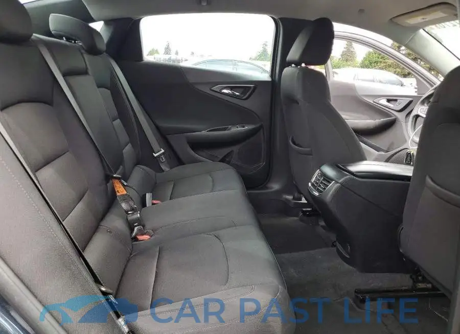 1G1ZD5ST2MF065217# 10