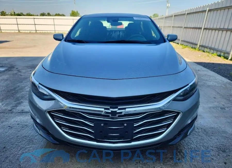 1G1ZD5ST2RF243750# 5