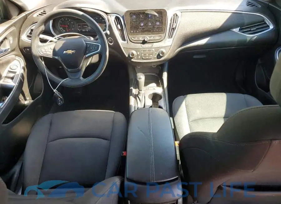1G1ZD5ST6KF202589# 8
