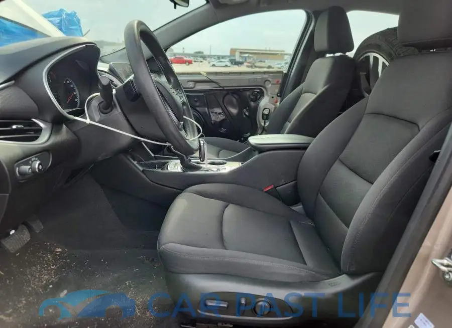 1G1ZD5ST8PF136876# 7