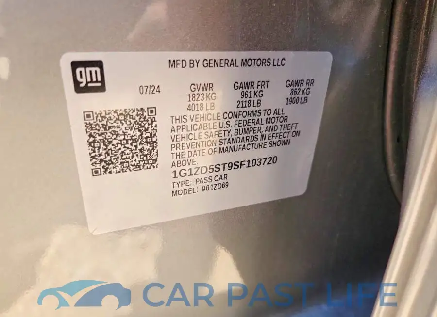 1G1ZD5ST9SF103720# 13