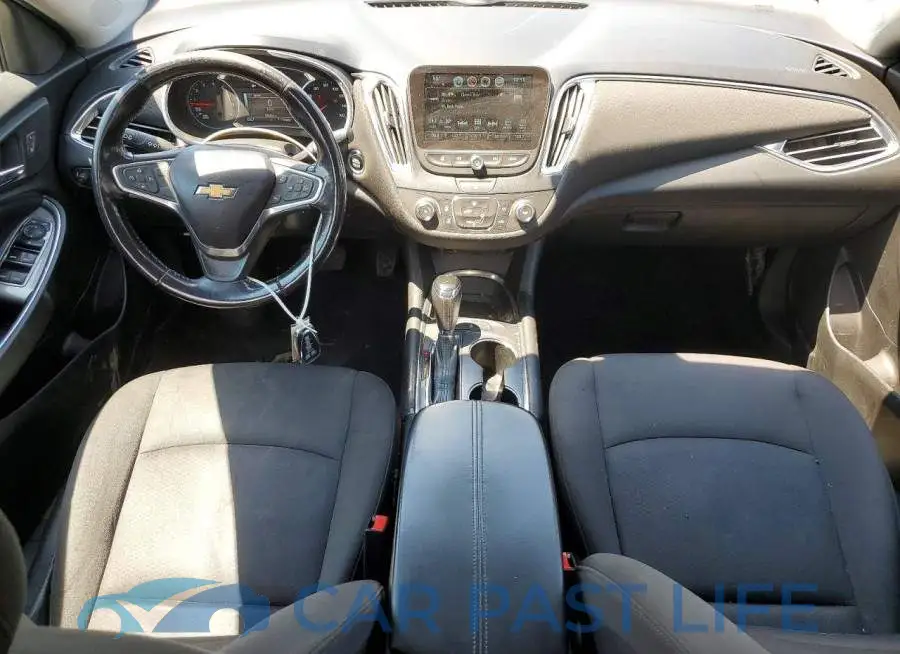 1G1ZD5STXJF158272# 8