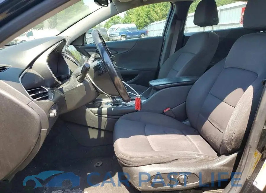 1G1ZD5STXJF158272# 7