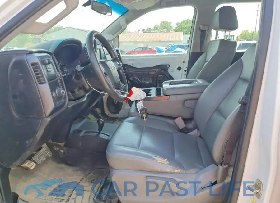 1GC2KUEG8JZ297242# 7