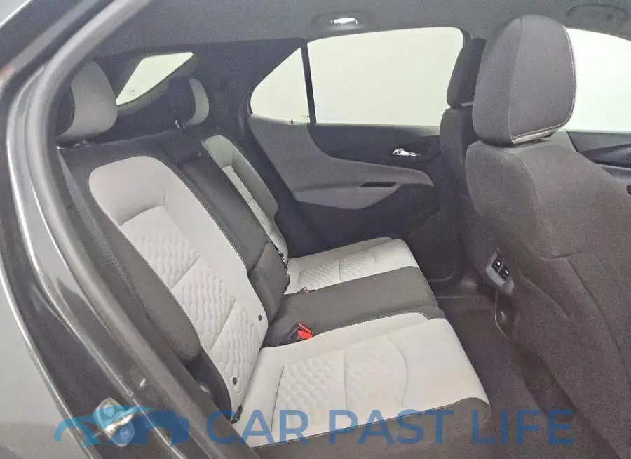2GNAXJEV5J6302975# 11