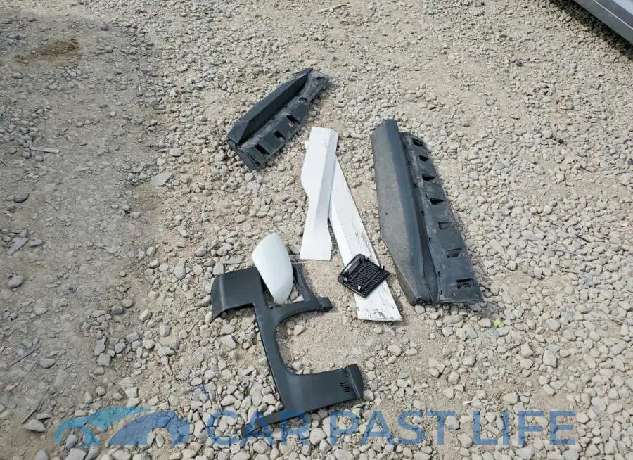 2FMPK4AP4KBB21879# 12