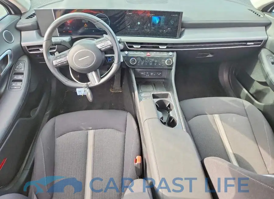 KMHL14JAXRA382145# 8
