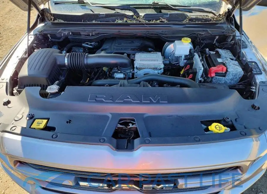 1C6SRFFT8KN750021# 11