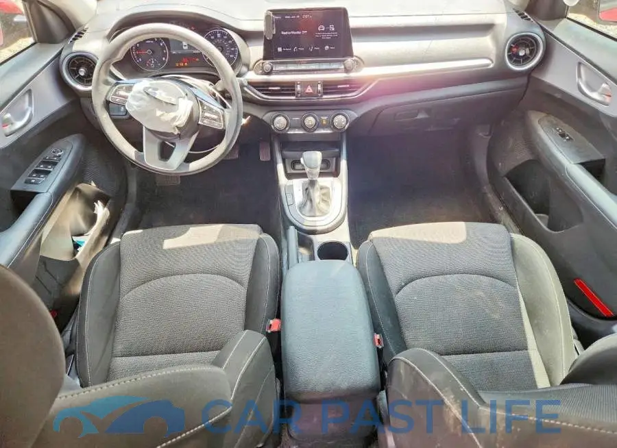 3KPF24AD2RE790998# 8