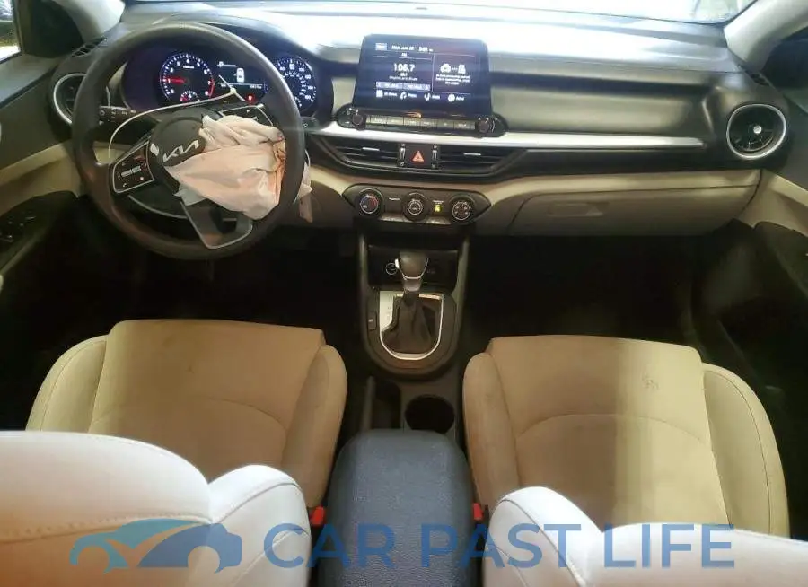 3KPF24AD3NE489859# 8