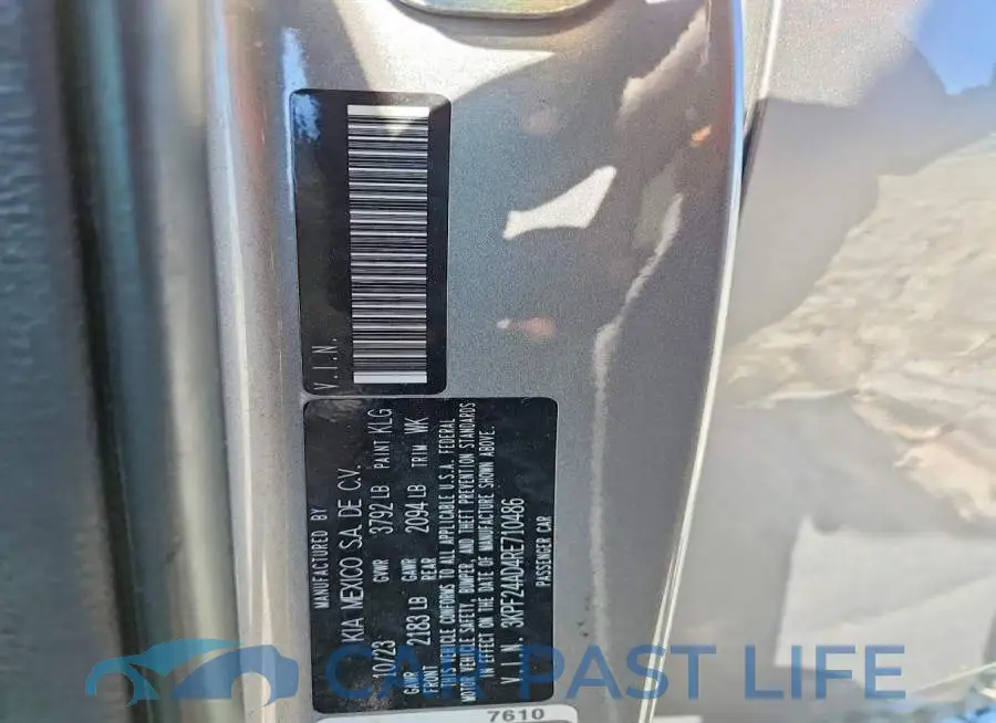 3KPF24AD4RE710486# 12