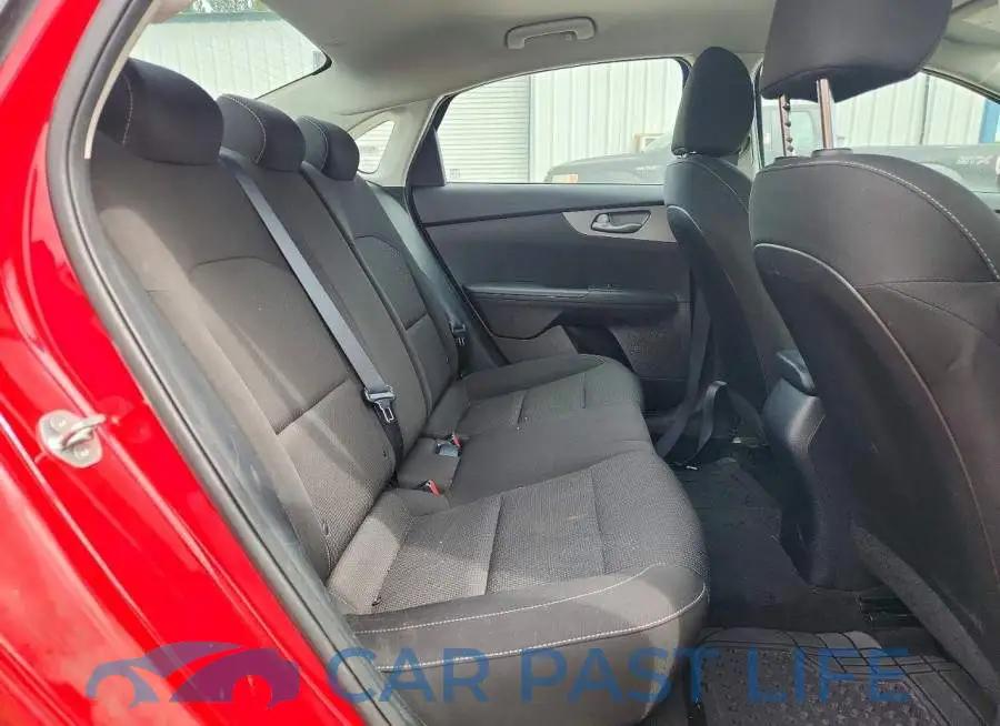 3KPF24AD8ME340250# 10